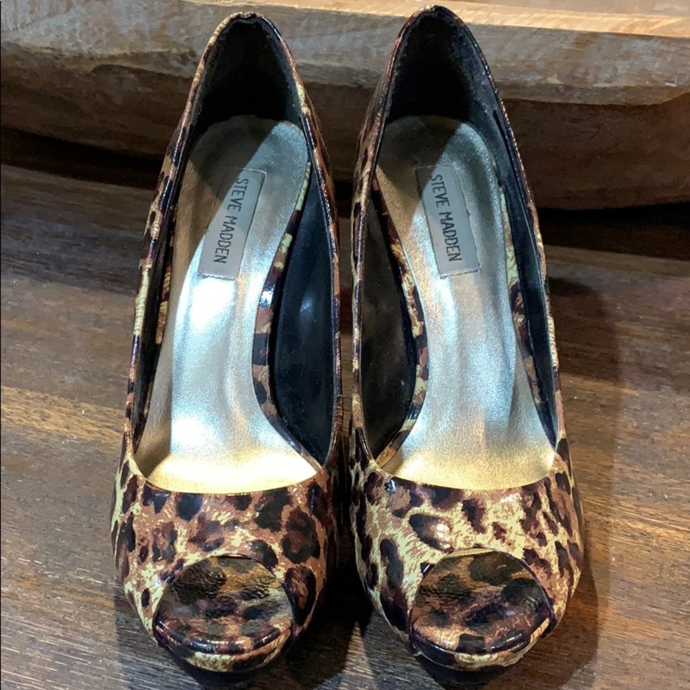 Steve Madden Leopard Patent Leather Peep Toe Heel